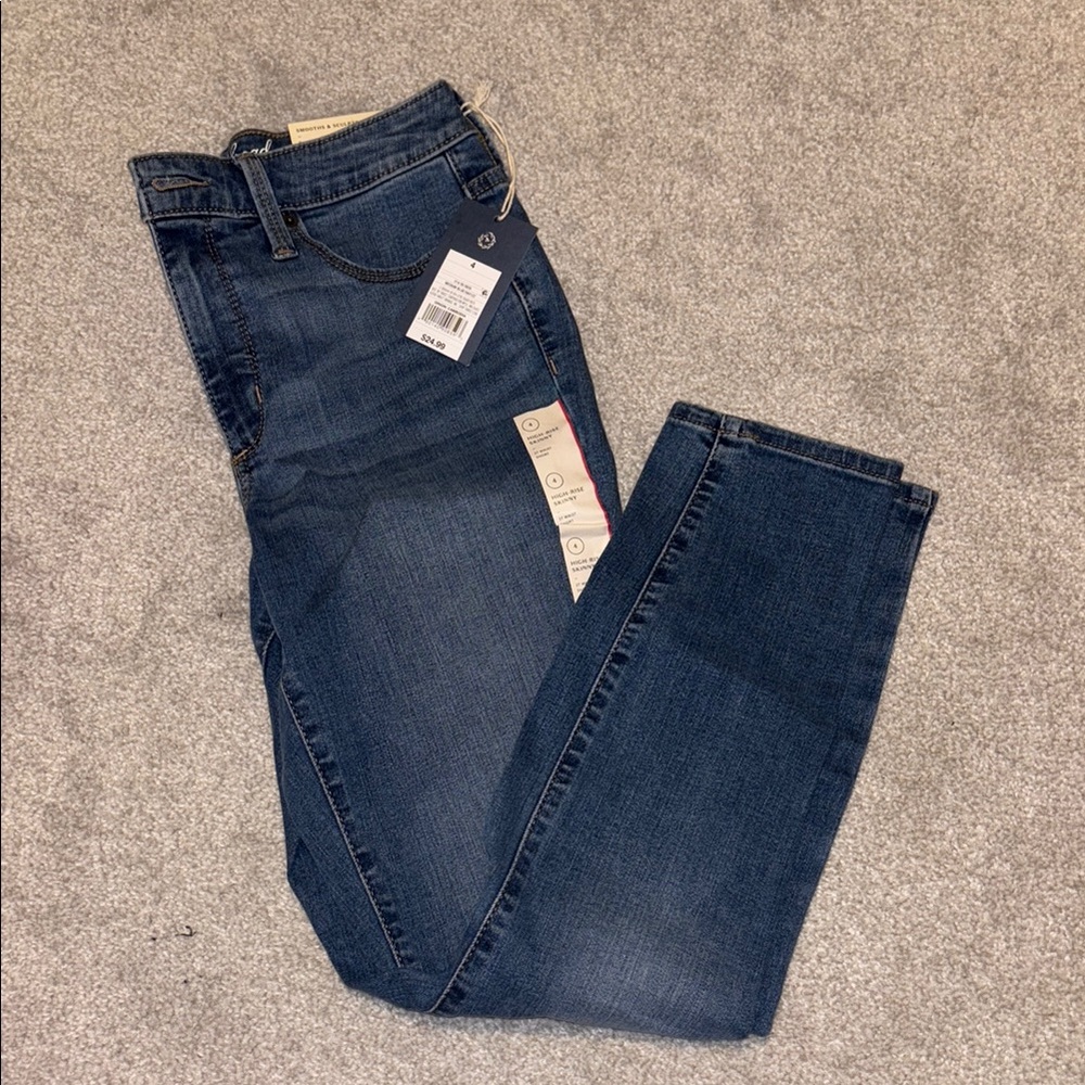Women's Blue Jeans